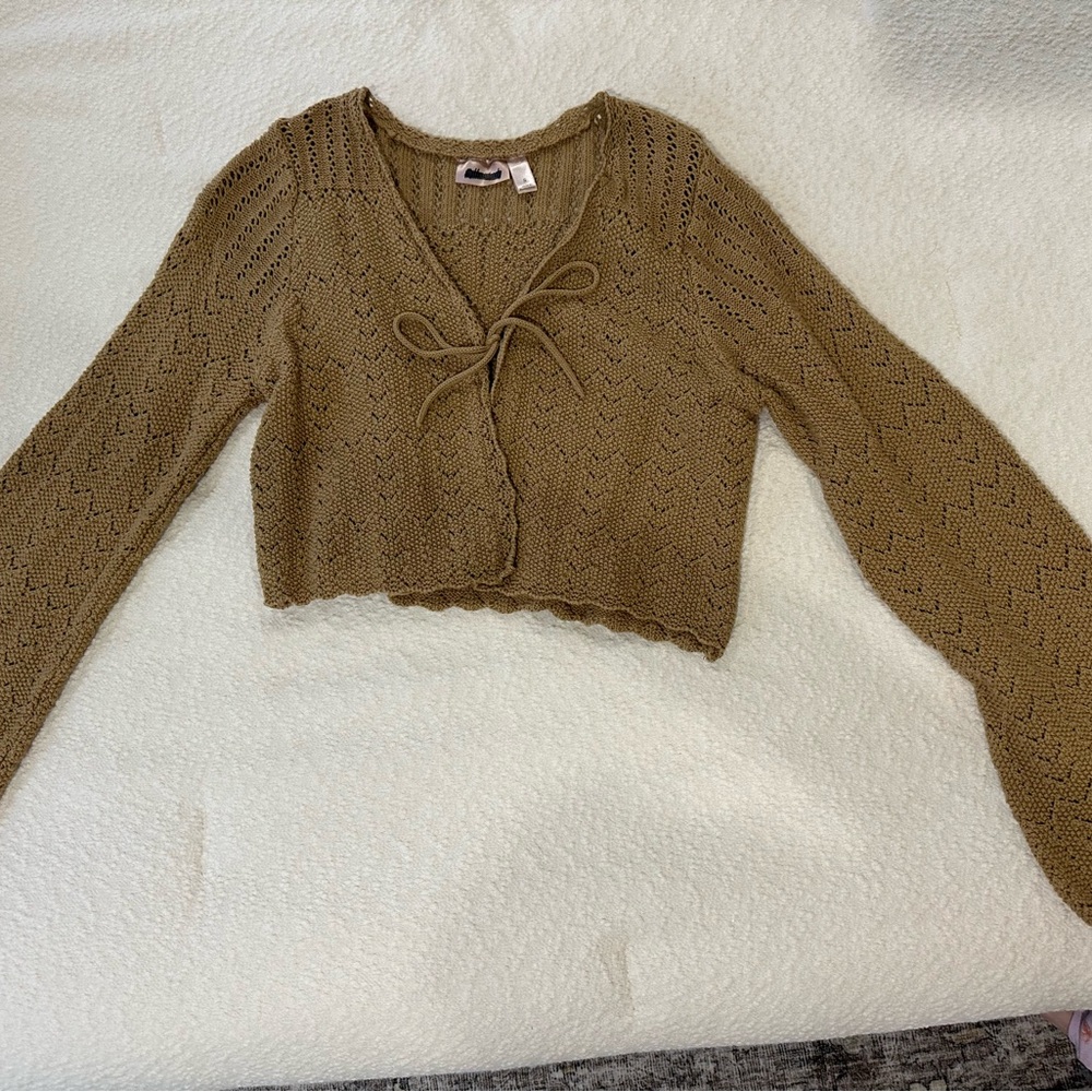 Knit Tie-Front Cropped Cardigan